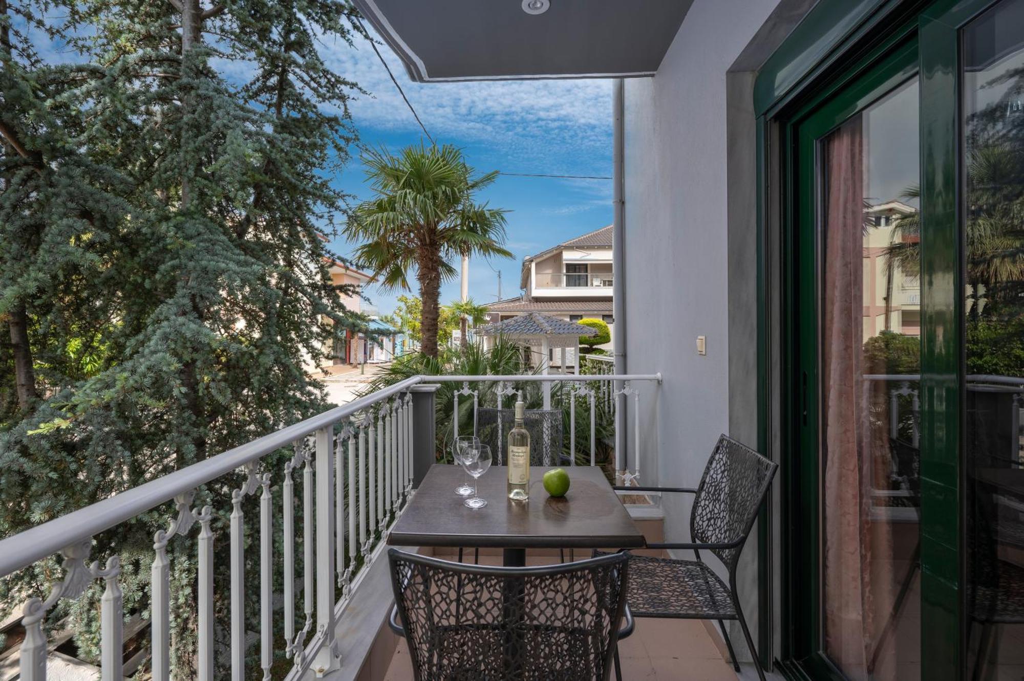 Apartment Paradise Vrasná